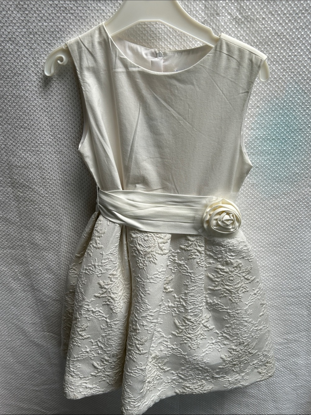 Mayoral Ivory FlowerGirl Floral Sash Dresses. NWT